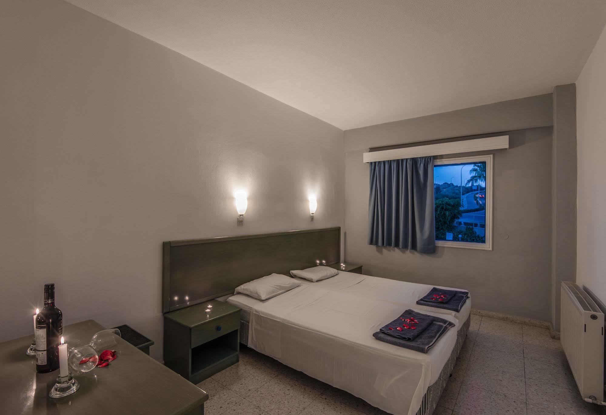 Cordelia Hotel Apartments Agia Napa Exterior foto