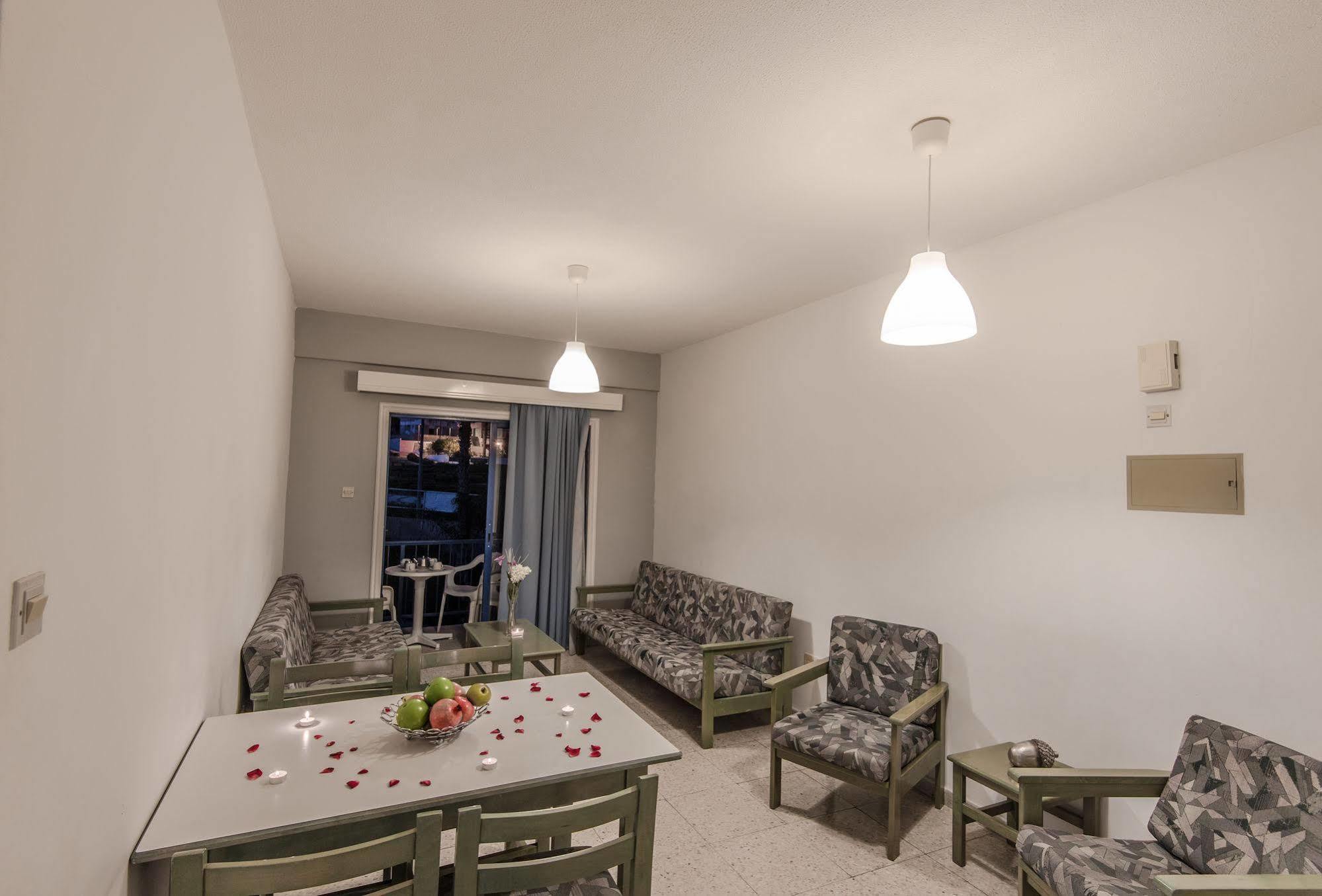 Cordelia Hotel Apartments Agia Napa Exterior foto