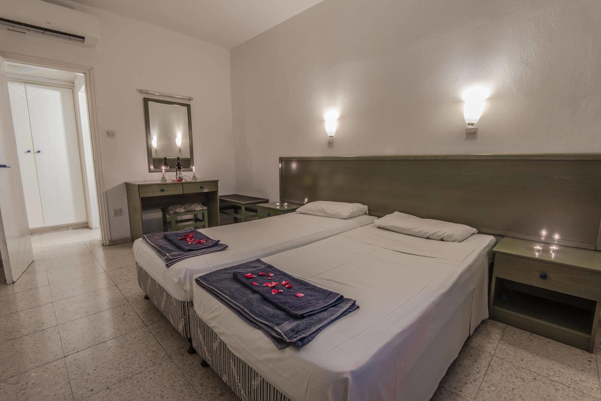 Cordelia Hotel Apartments Agia Napa Exterior foto