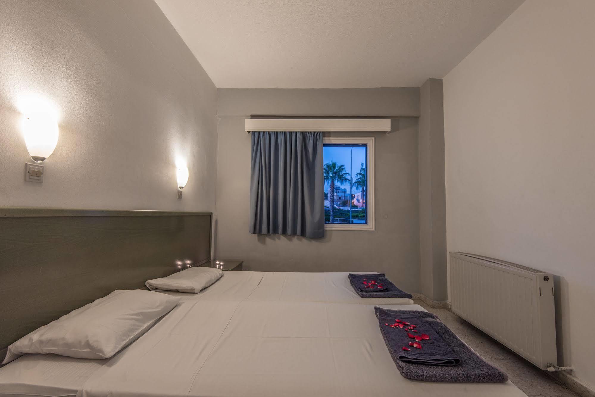 Cordelia Hotel Apartments Agia Napa Exterior foto